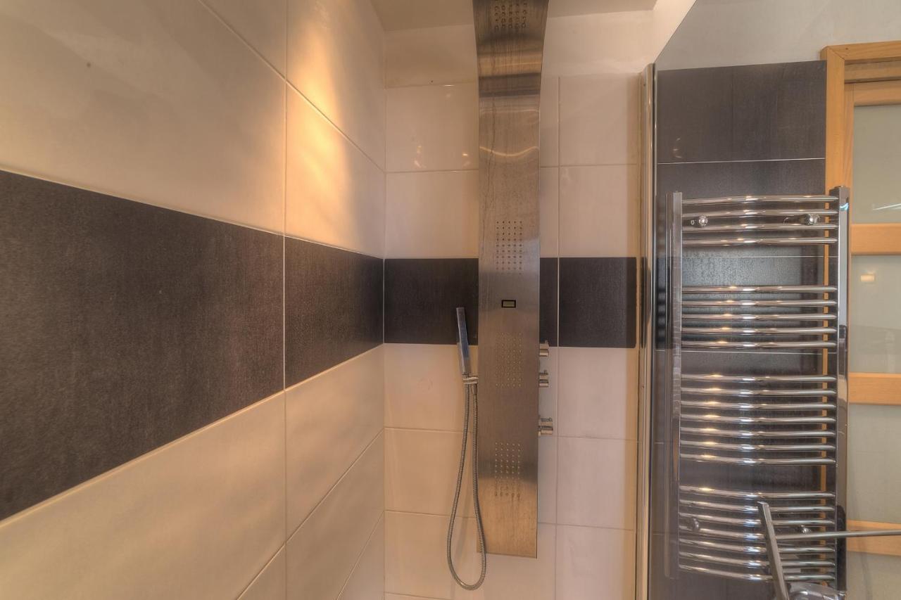Immogroom - Beautiful Duplex - Sea View - Quiet - Ac - Wifi - Garage Appartamento *